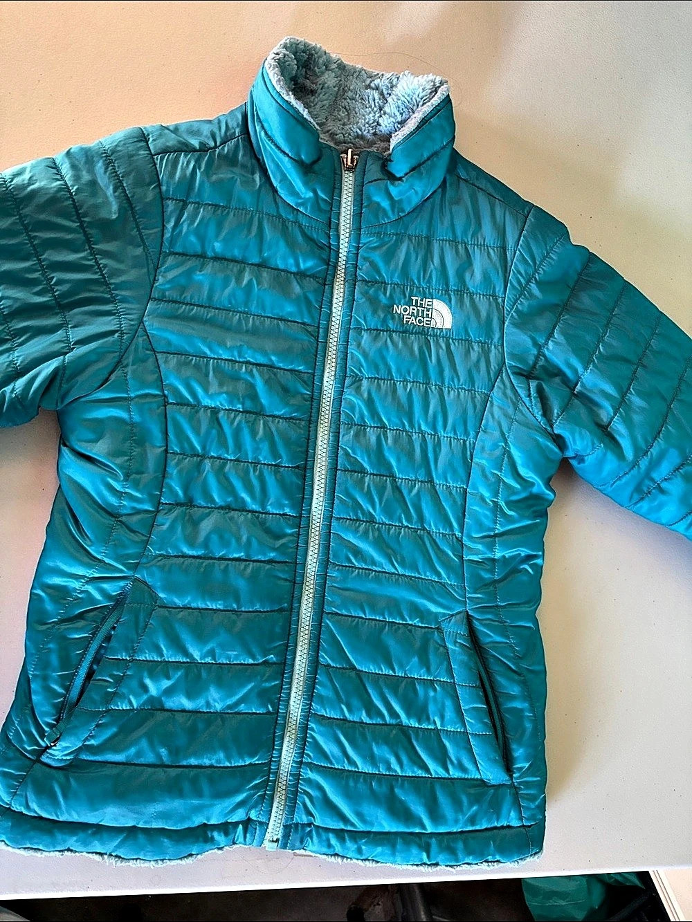 The North Face Girls Mossbud Swirl Reversible Jacket Blue Size Medium